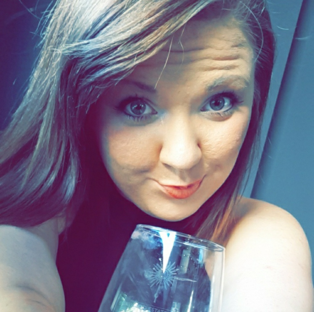 Meet your Posher, Casey